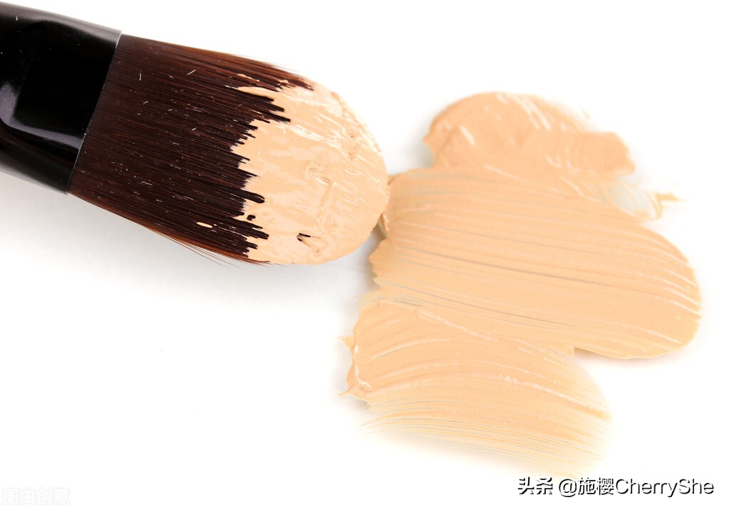 混干皮粉底液推荐真实测评玫珂菲,粉底液阿玛尼权力3.5号色