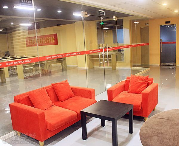 湖南长沙牛耳软件学校怎么样,长沙牛耳软件学院学费多少