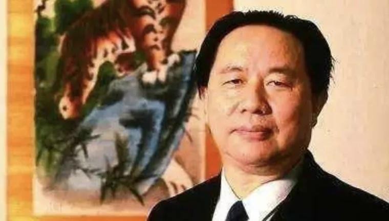 中国入狱前首富几次创业,16岁打拼3次成为中国首富