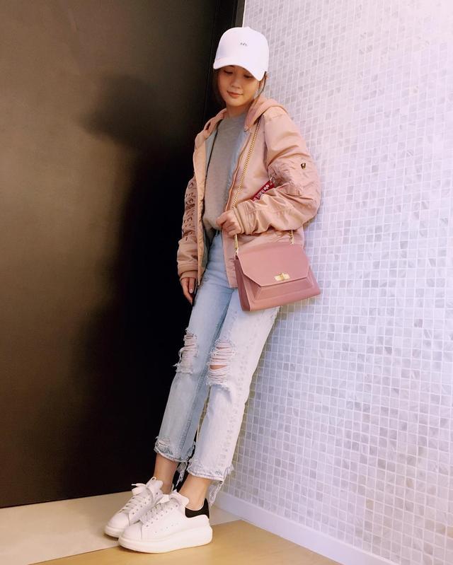 麦昆鞋angelababy,亚历山大麦昆小白鞋为什么很硬