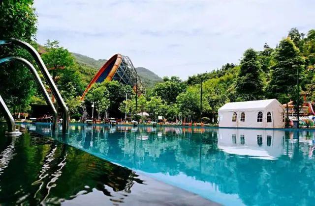 花水湾旅游度假区酒店,花水湾金陵温泉酒店是天然温泉吗