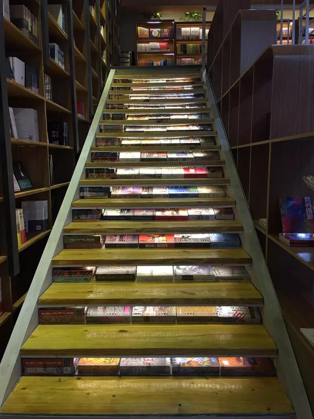 重庆的网红打卡书店在哪,重庆绝不仅仅是一个网红城市