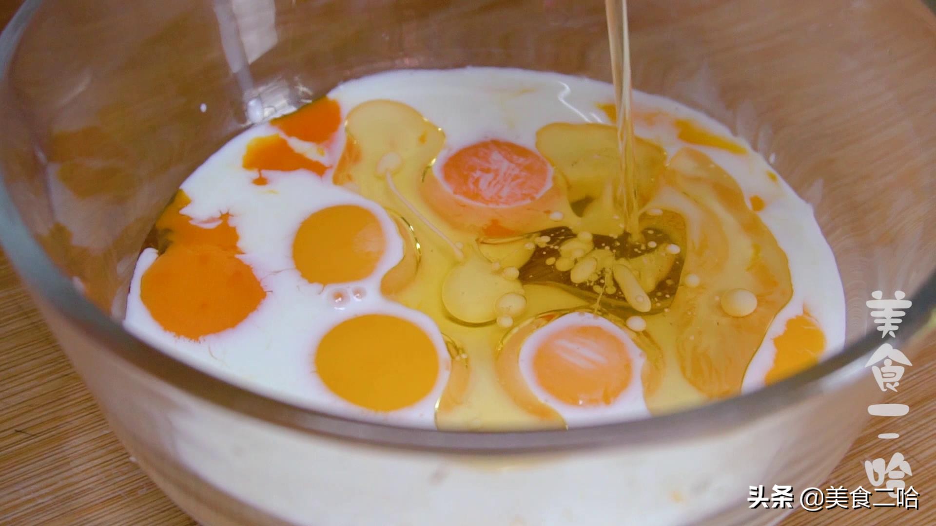 教你用电饭煲做蛋糕超级简单,做电饭煲蛋糕松软蓬松