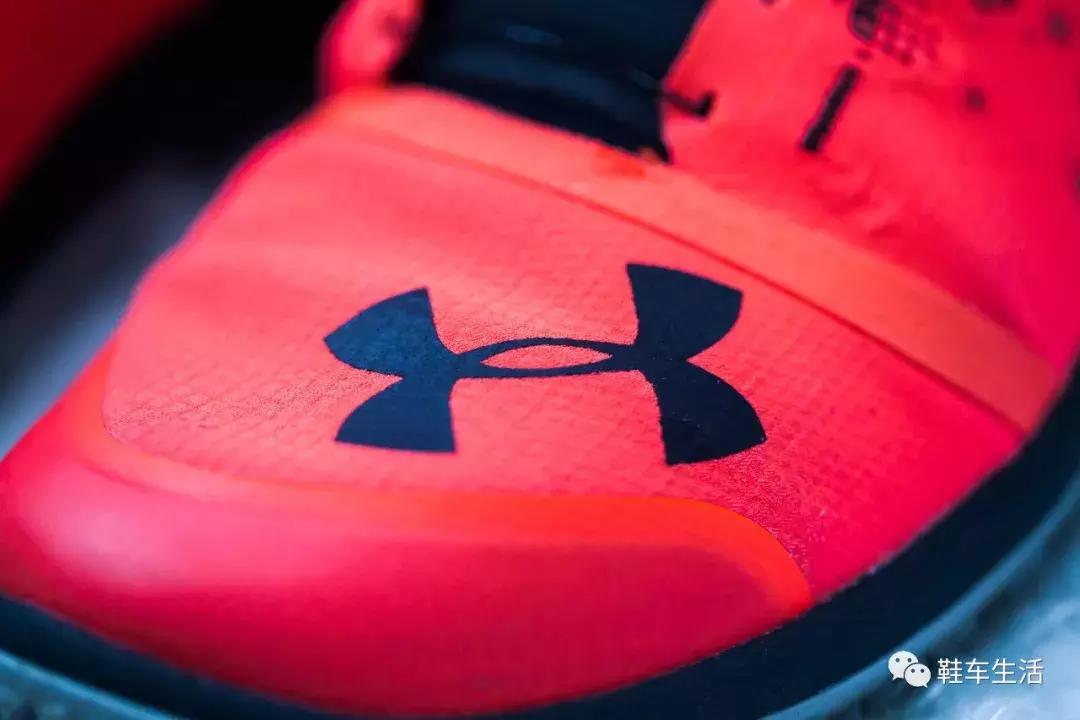 米其林鞋底硬,米其林鞋底耐磨防滑怎么样