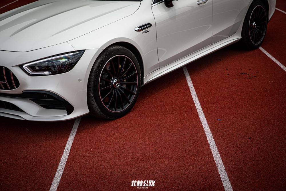 试驾amggt53,amggt53轿跑驾驶感受