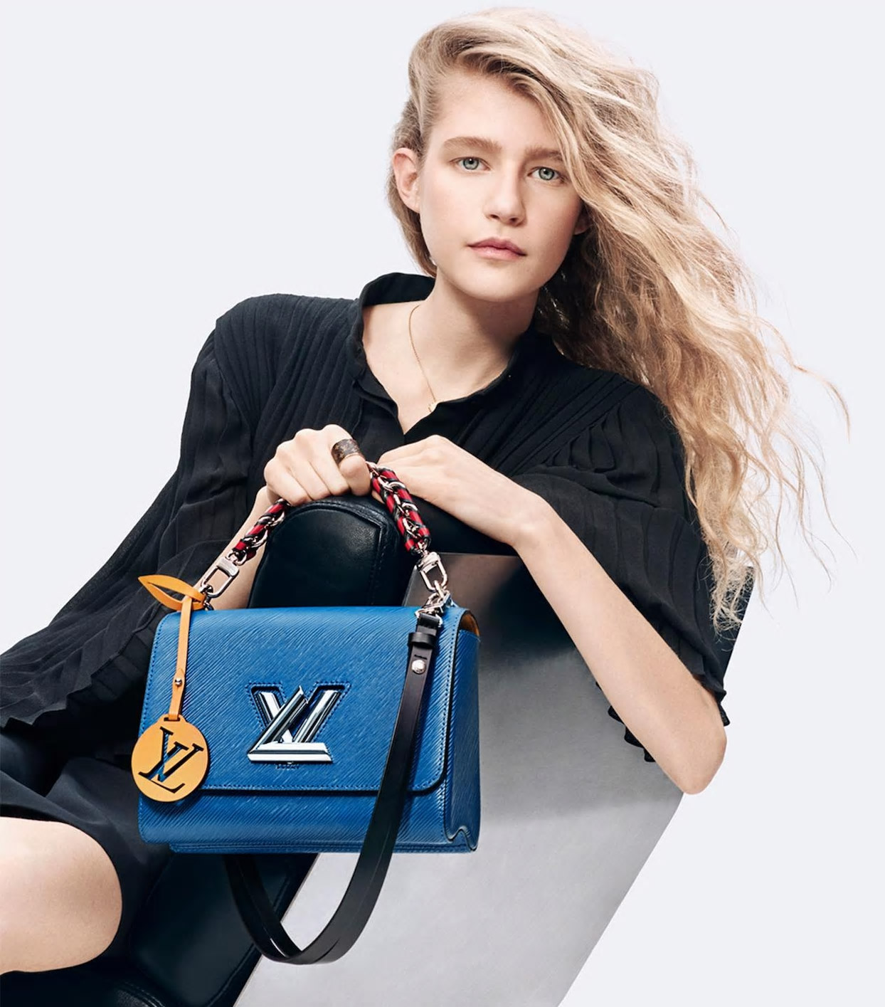 跑鞋一星期开胶,跑鞋穿一天就开胶