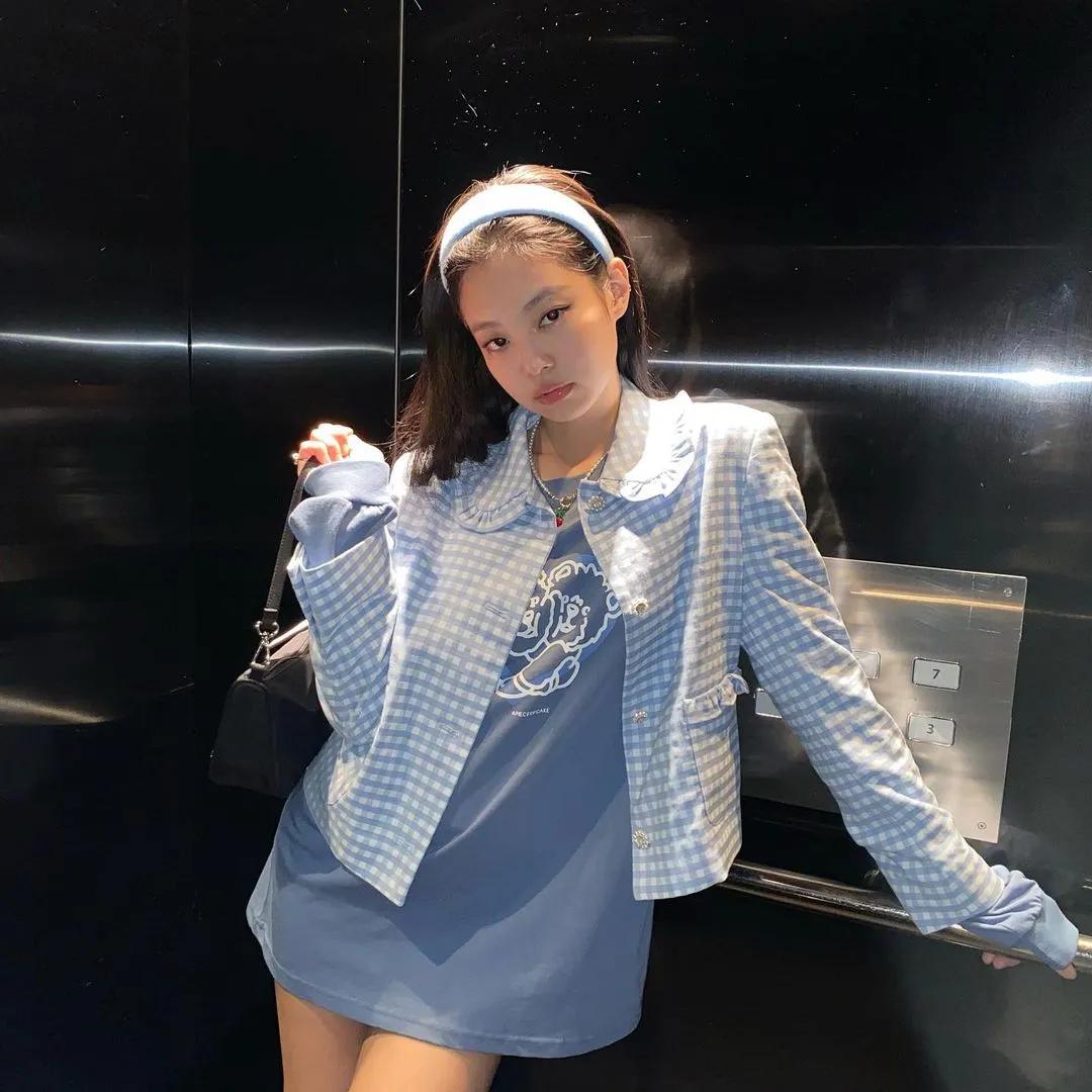 jennie穿搭冬香奈儿,求jennie同款衣服