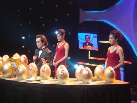 维密超模何穗健身,何穗40秒变脸