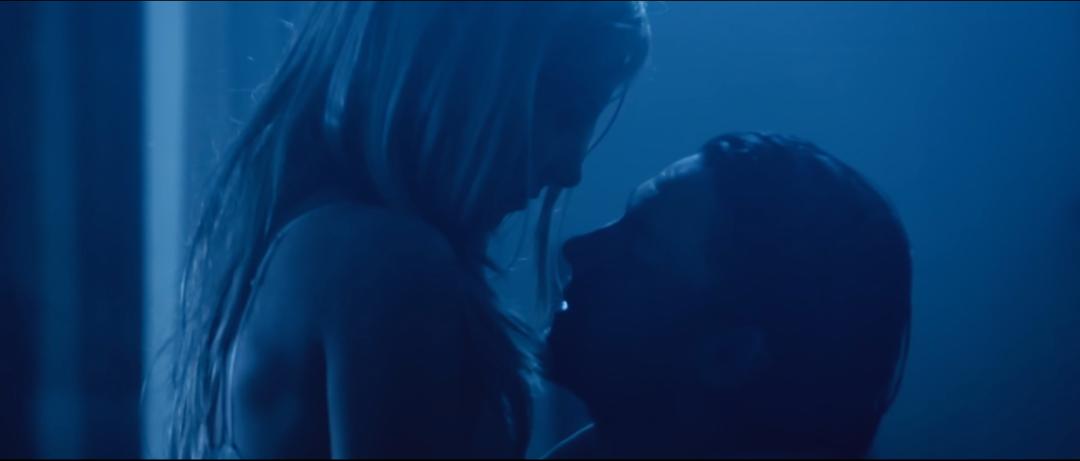 因爱成“神”或是为爱着“魔”,差别只在一念间