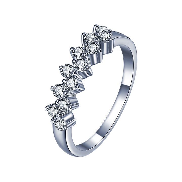 钻戒怎么选怎样辨别钻戒好坏,鉴别钻戒真假对钻戒有没有伤害