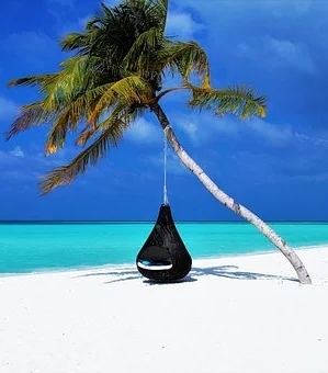 与人交往时，他常紧张到随时想逃：焦虑是因为失去了与自我的链接