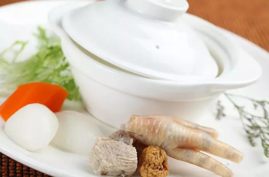 秋天喝什么汤润肺祛燥又少糖的,今日靓汤来一碗滋阴健脾养胃润肺