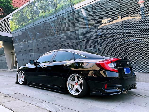 十代思域改装外观最佳案例,10代思域改装外观最佳案例黑武士