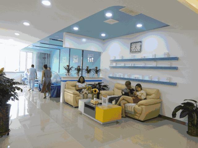 滑雪团购599,滑雪门票团购2-3人餐全套