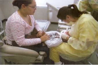 宝宝不爱刷牙用什么方法,宝宝不肯洗脸刷牙要怎么引导