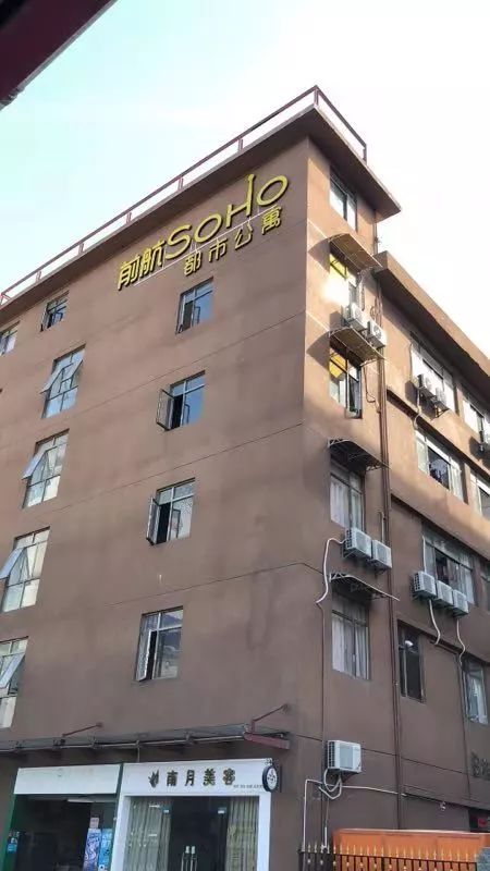 璧拌娣卞湷,娣卞湷璧拌