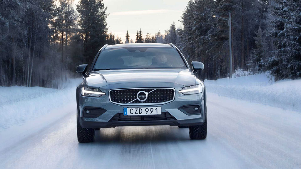 给你一个不买奔驰的理由,沃尔沃v60算不算suv