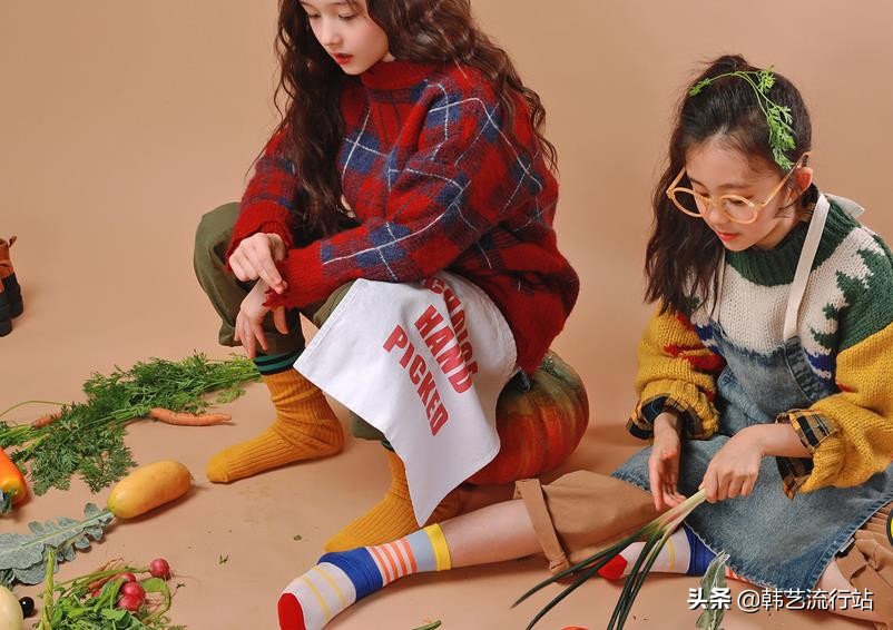 小个子针织毛衣推荐宽松中长款,最新款女士韩版手织毛衣18-21岁穿