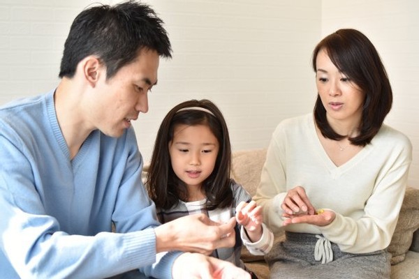 孩子面相变难看什么原因,为什么孩子对父母充满怨恨