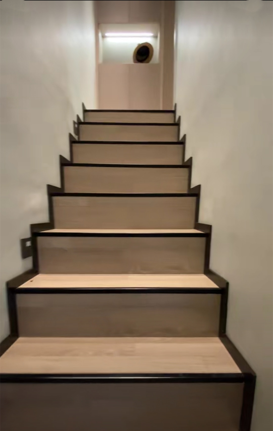 小户型爆改复式多人住,爆改户型两室一厅