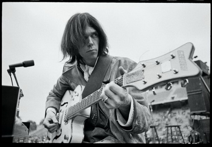 采访亨利巅峰期,采访亨利纪录片