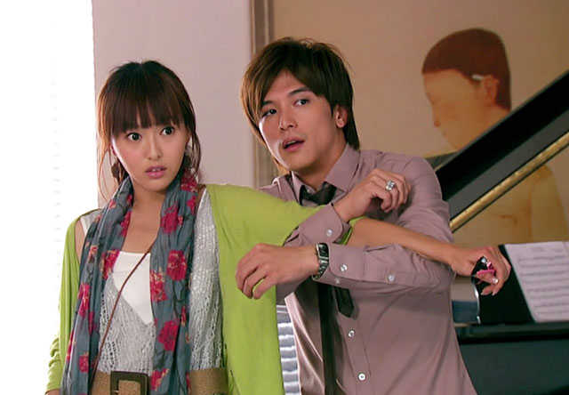 夏家三千金严格暴打渣男,夏家三千金谁是最坏的