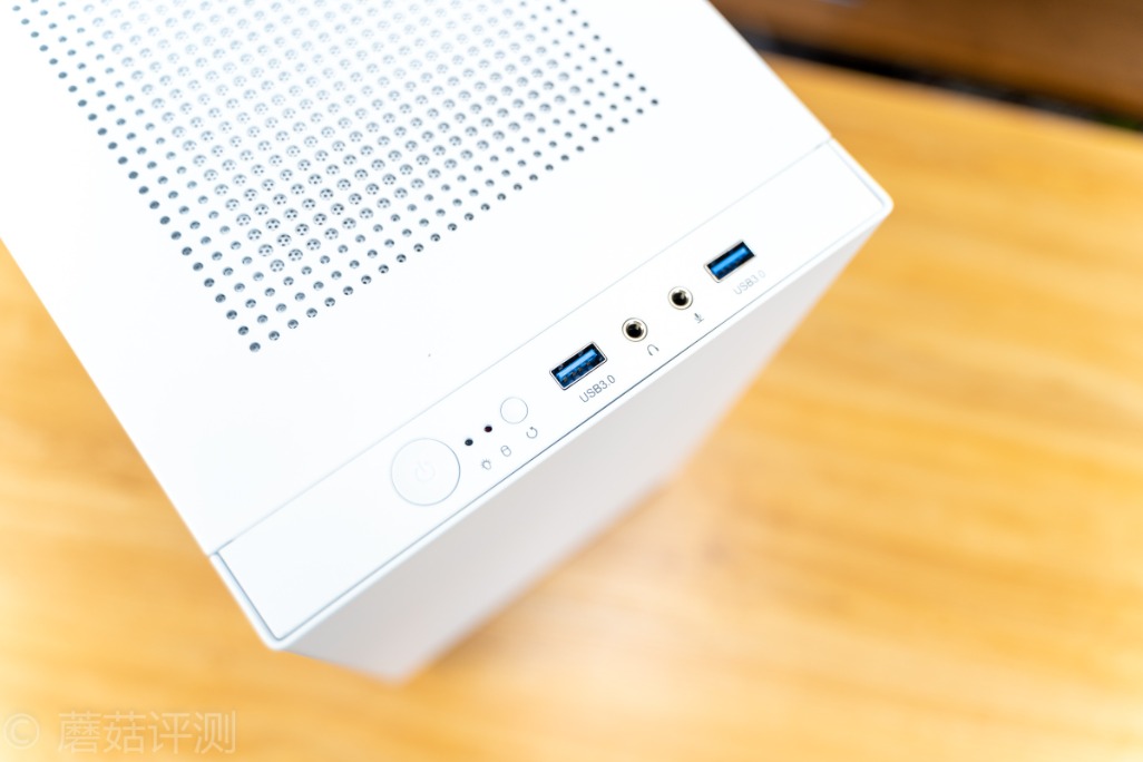 先马趣造白色装机方案,先马趣造im白色机箱