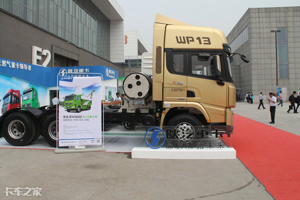 国六lng车价格,国六lng牵引车费气