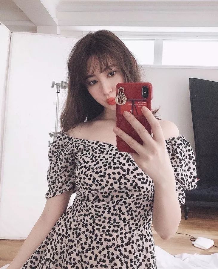 肤白貌美胸大腿长,她就是日本网友目前最爱的肉肉女孩