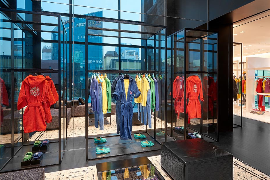 tommyjeans可口可乐联名短袖,chanel菲董联名nmd