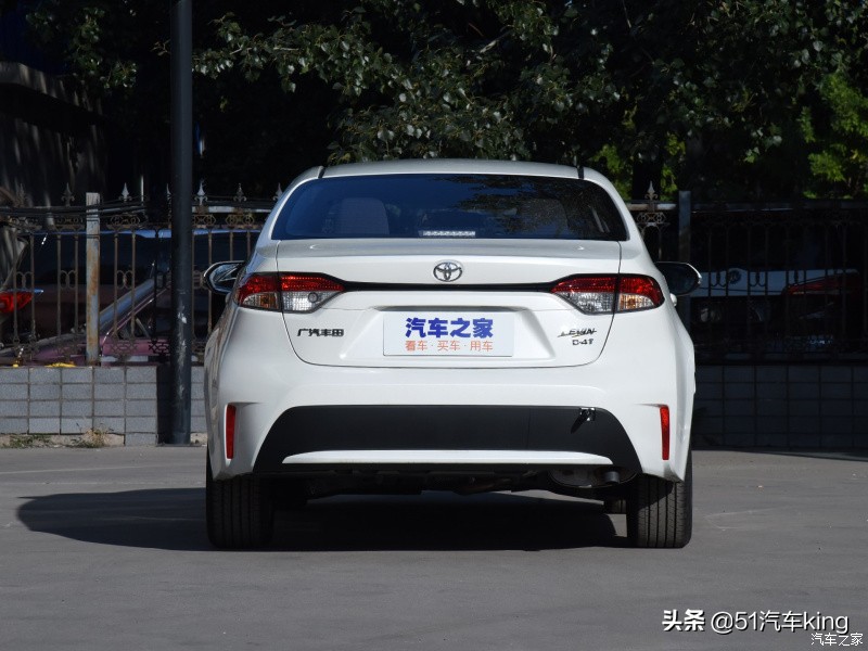 卡罗拉雷凌低配落地多少钱,卡罗拉与雷凌哪个性价比高