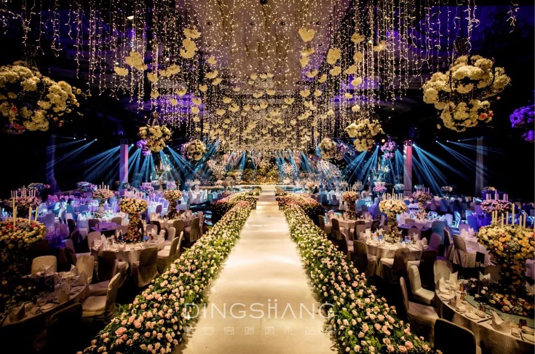 男方婚礼当天的完整基本流程,婚礼当天迎亲的流程和步骤