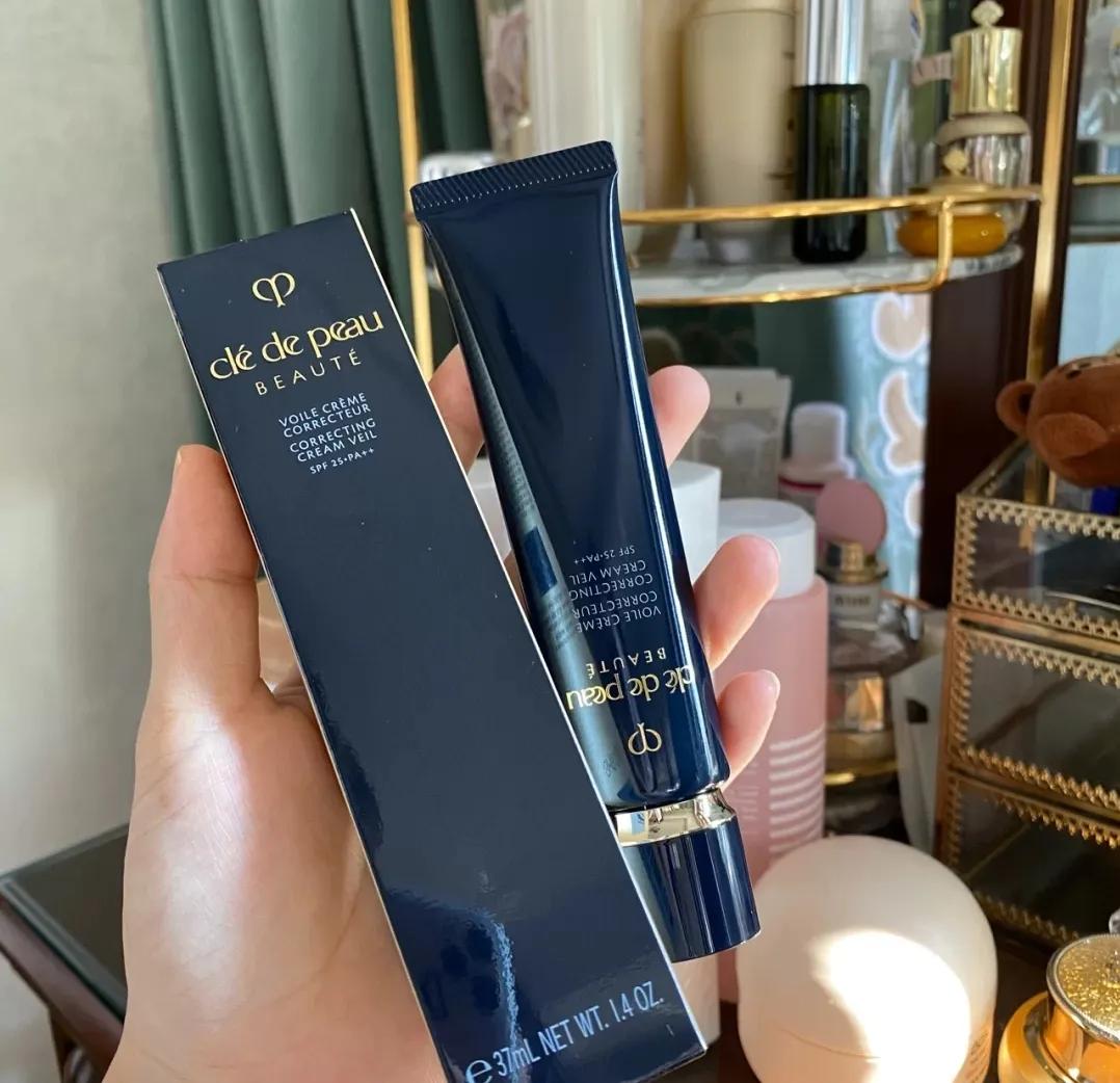 马上又到双十二了，这些都是值得入手的彩妆