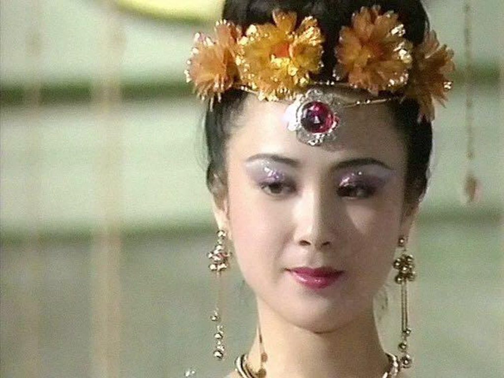 55岁傅艺伟因《封神榜》苏妲己成名，两度离婚对情感仍抱有期望