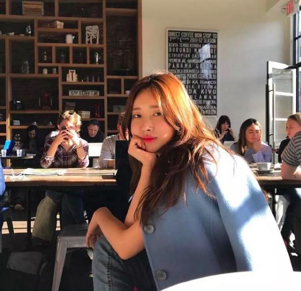 孔孝真最简单恋爱穿搭,孔孝真金高银