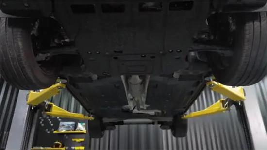 标致4008拆车,标致4008拆钥匙