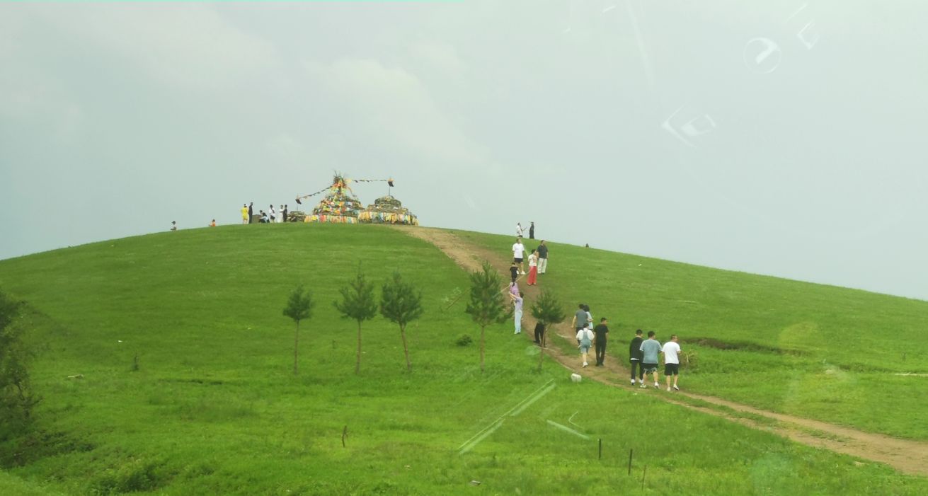 泸沽湖玛尼堆祈福照片,为你祈福的玛尼堆