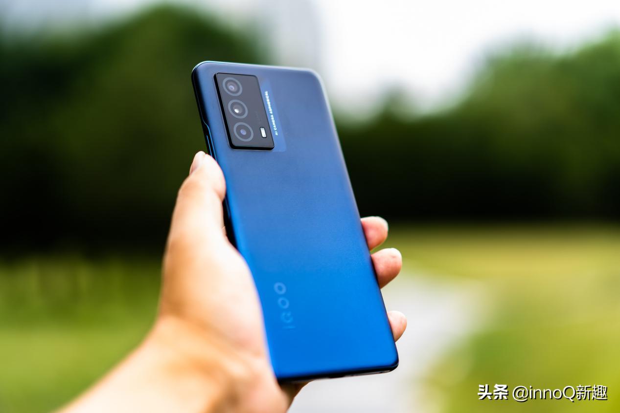 iqooz5一年体验,iqooz5下一代产品