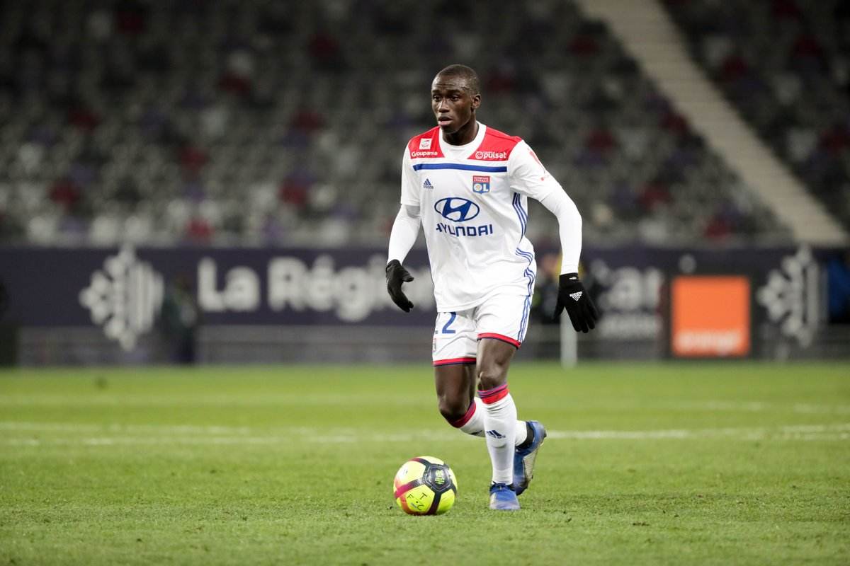 西甲两大联赛,皇马vs西甲争冠白热化