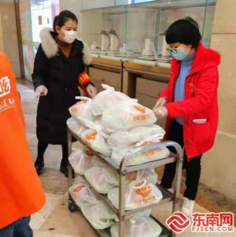 探访莆田城厢区集中隔离医学观察点:隔离不隔爱