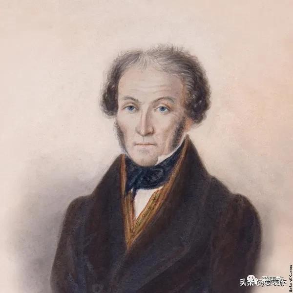 轻奢的钟表品牌,时尚轻奢现代钟表品牌