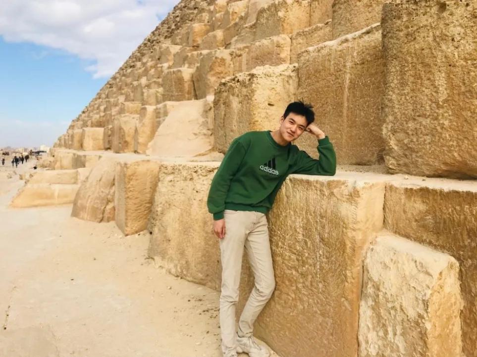 北京4位超牛学霸：全部被中国外交部录取，还都来自同一所大学！