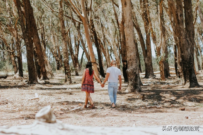 你想跟你前女友复合应该怎么办,家里人劝和前任复合真的很烦