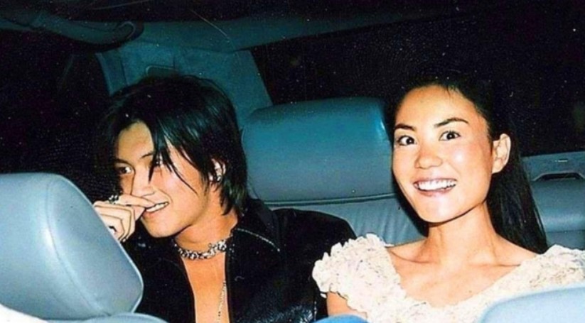 回顾王菲谢霆锋的感情史,谢霆锋王菲恩爱完整视频