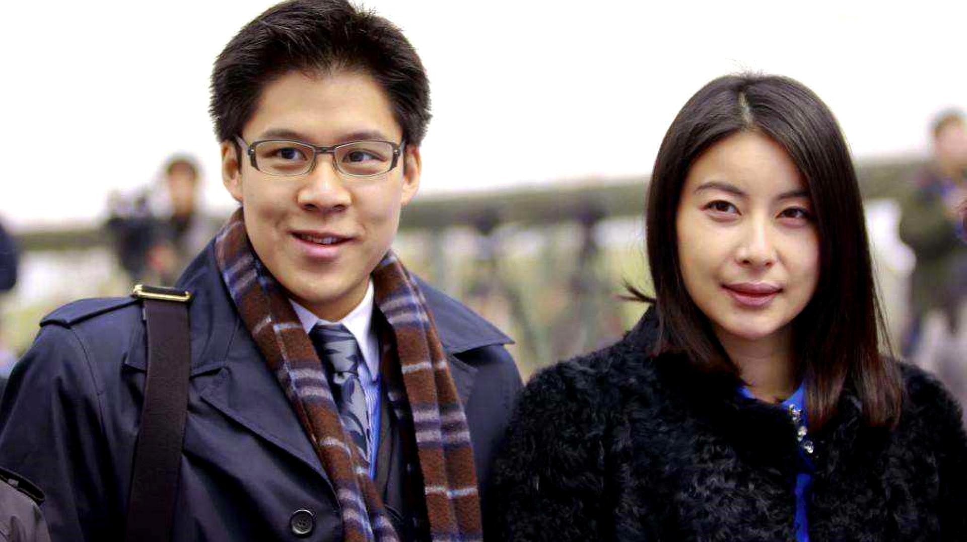 霍启刚1.5亿香港别墅曝光，内景装修太普通，空调发黄也不在意