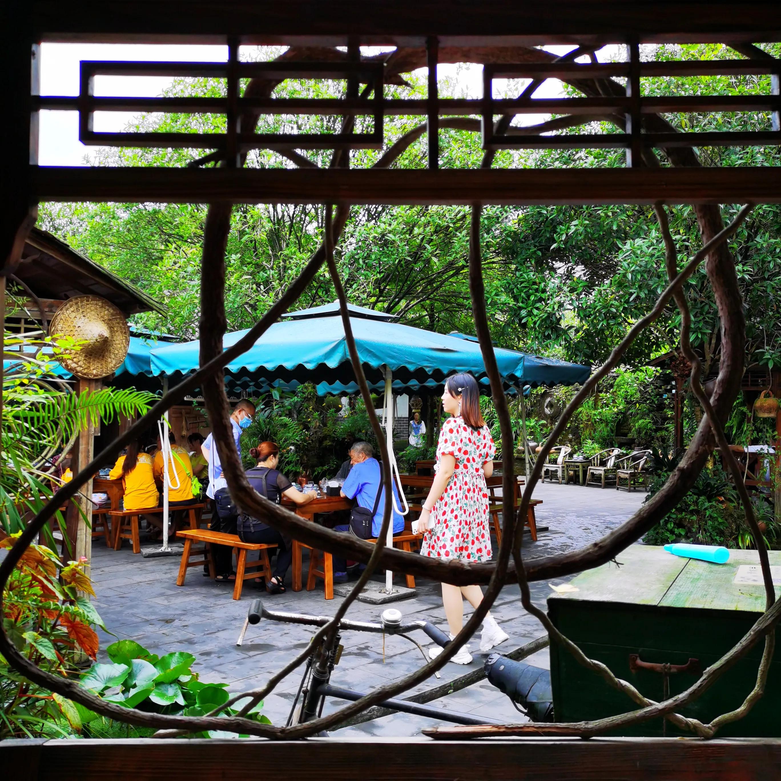 青城山下附近美食,青城山脚下美食