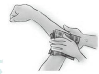 妈妈带宝宝出行必备物品,妈妈带娃旅游注意事项有哪些