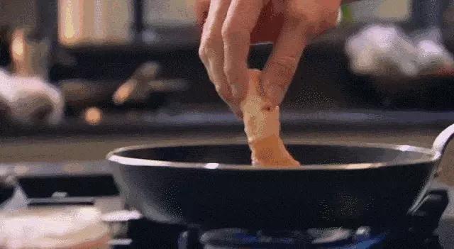 米其林大厨教你做香辣牛排，只需要简单几步，就可以在家享受牛排