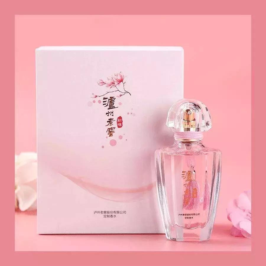 999口红礼盒套装,999口红香水