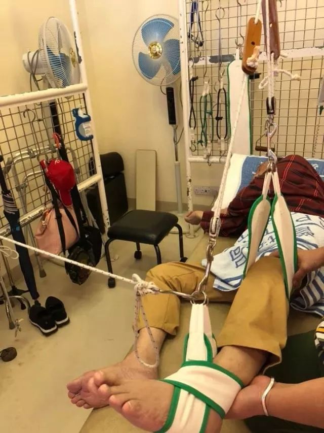 85岁tvb老戏骨身患疾病仍坚持工作,tvb71岁老戏骨患病